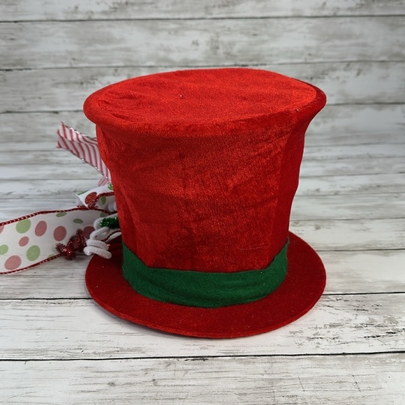 CHRISTMAS TREE TOPPER Red Top Hat elf legs sticking out - Picture 5 of 10